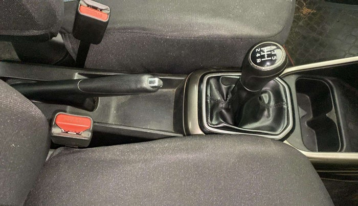 2018 Maruti IGNIS ZETA 1.2, Petrol, Manual, 88,538 km, Gear Lever