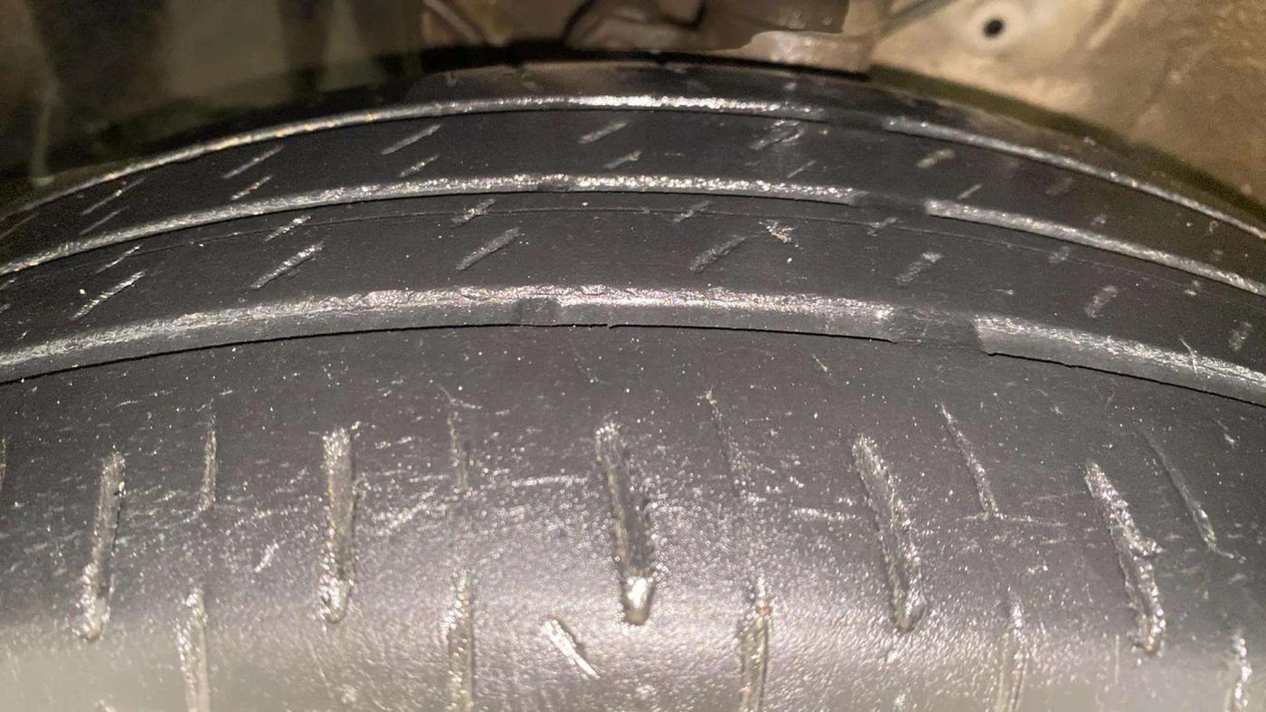 2018 Maruti IGNIS ZETA 1.2, Petrol, Manual, 88,538 km, Left Front Tyre Tread