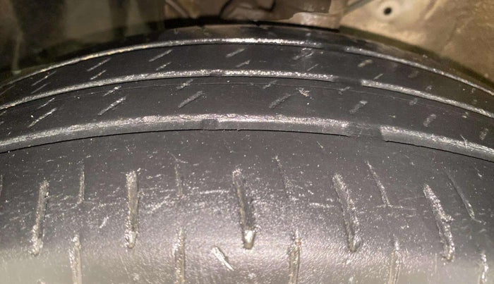 2018 Maruti IGNIS ZETA 1.2, Petrol, Manual, 88,538 km, Left Front Tyre Tread