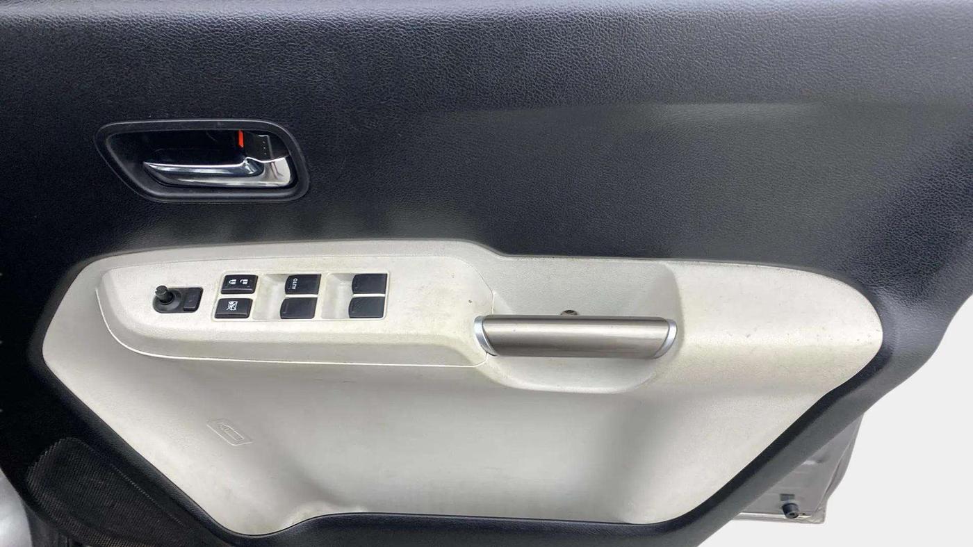 2018 Maruti IGNIS ZETA 1.2, Petrol, Manual, 88,538 km, Driver Side Door Panels Control