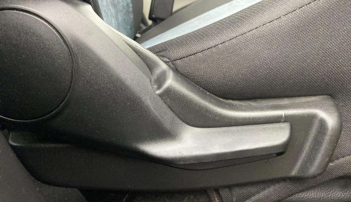 2018 Maruti IGNIS ZETA 1.2, Petrol, Manual, 88,538 km, Driver Side Adjustment Panel