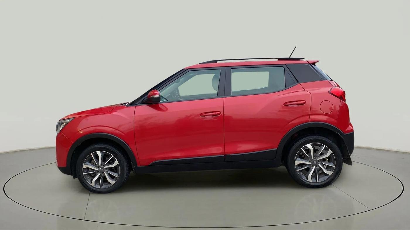 2022 Mahindra XUV300 W8 1.5 DIESEL AMT, Diesel, Automatic, 47,334 km, Left Side