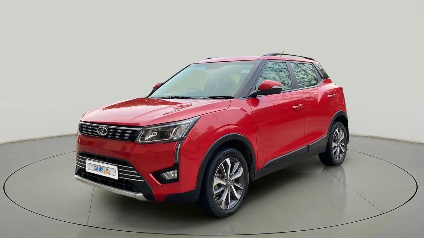 2022 Mahindra XUV300 W8 1.5 DIESEL AMT, Diesel, Automatic, 47,334 km, Left Front Diagonal