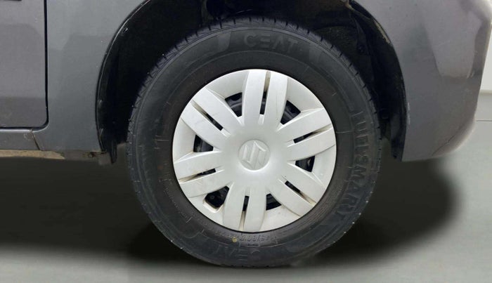 2020 Maruti Alto VXI PLUS, Petrol, Manual, 22,682 km, Right Front Wheel