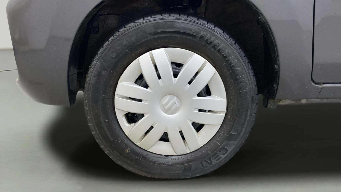 2020 Maruti Alto VXI PLUS, Petrol, Manual, 22,682 km, Left Front Wheel