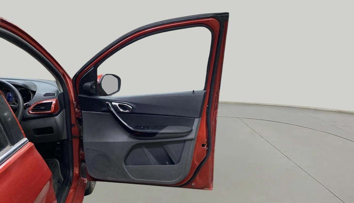 2017 Tata TIGOR XZ PETROL, Petrol, Manual, 77,164 km, RHS Front Door