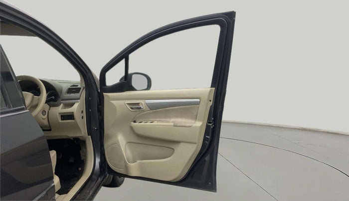 2014 Maruti Ertiga VXI, Petrol, Manual, 76,309 km, RHS Front Door