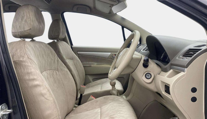2014 Maruti Ertiga VXI, Petrol, Manual, 76,309 km, Right Side Front Door Cabin