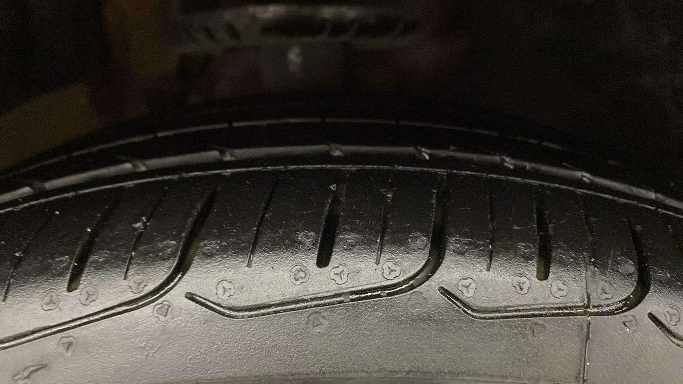 2021 Volkswagen Polo 1.0 GT TSI AT, Petrol, Automatic, 52,343 km, Right Front Tyre Tread