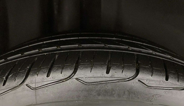 2021 Volkswagen Polo 1.0 GT TSI AT, Petrol, Automatic, 52,165 km, Right Rear Tyre Tread