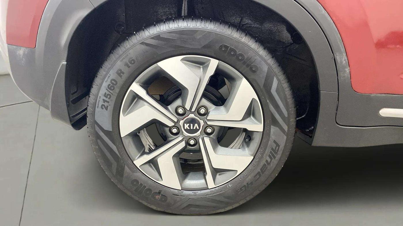 2021 KIA SONET HTX PLUS 1.0 IMT DUAL TONE, Petrol, Manual, 45,282 km, Right Rear Wheel
