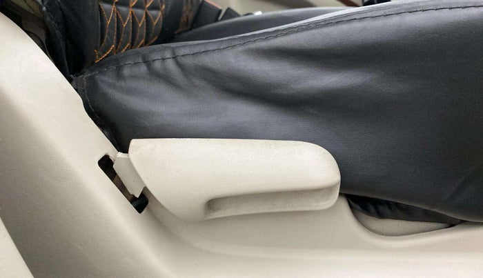 2020 Maruti Celerio VXI CNG, CNG, Manual, 82,175 km, Driver Side Adjustment Panel