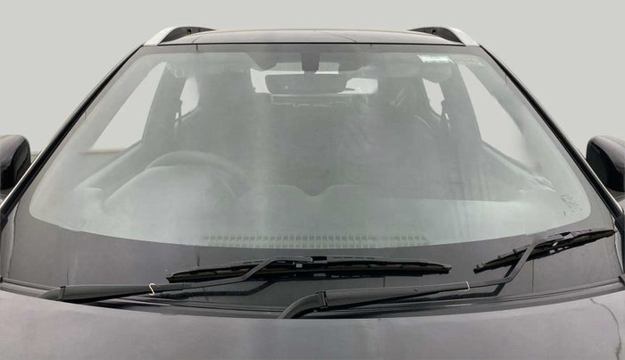 2024 Nissan MAGNITE N-Connecta B4D 1.0 Petrol MT, Petrol, Manual, 4,433 km, Front Windshield