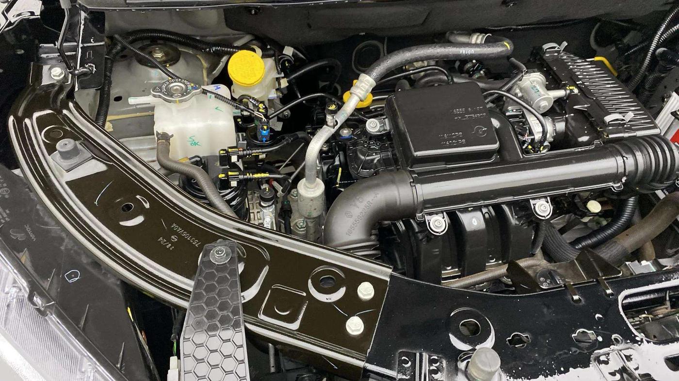 2024 Nissan MAGNITE N-Connecta B4D 1.0 Petrol MT, Petrol, Manual, 4,522 km, Engine View - Right