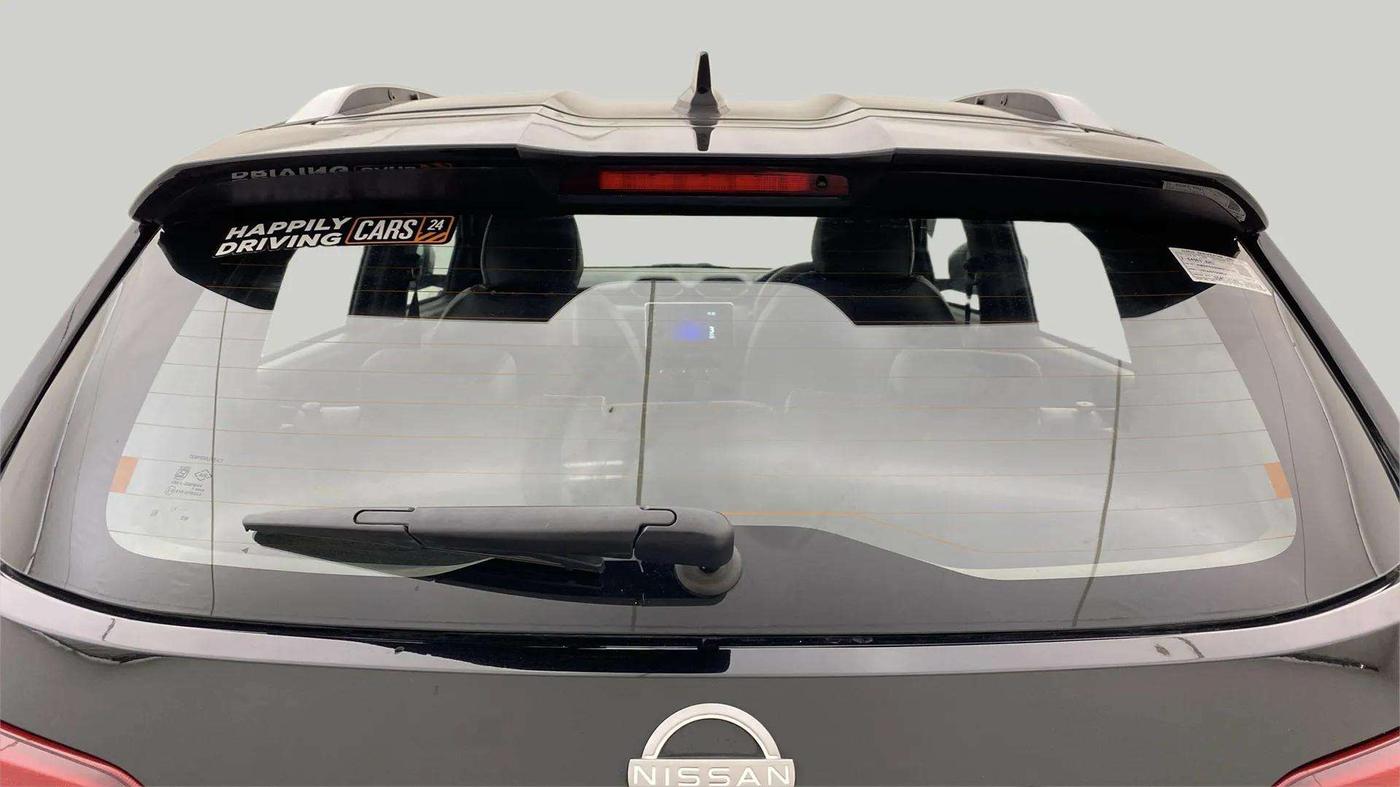 2024 Nissan MAGNITE N-Connecta B4D 1.0 Petrol MT, Petrol, Manual, 4,522 km, Rear Windshield