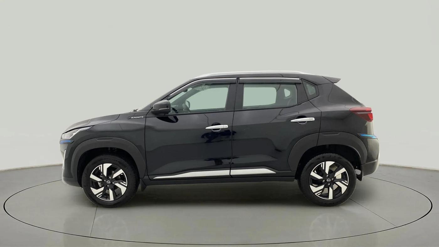 2024 Nissan MAGNITE N-Connecta B4D 1.0 Petrol MT, Petrol, Manual, 4,522 km, Left Side