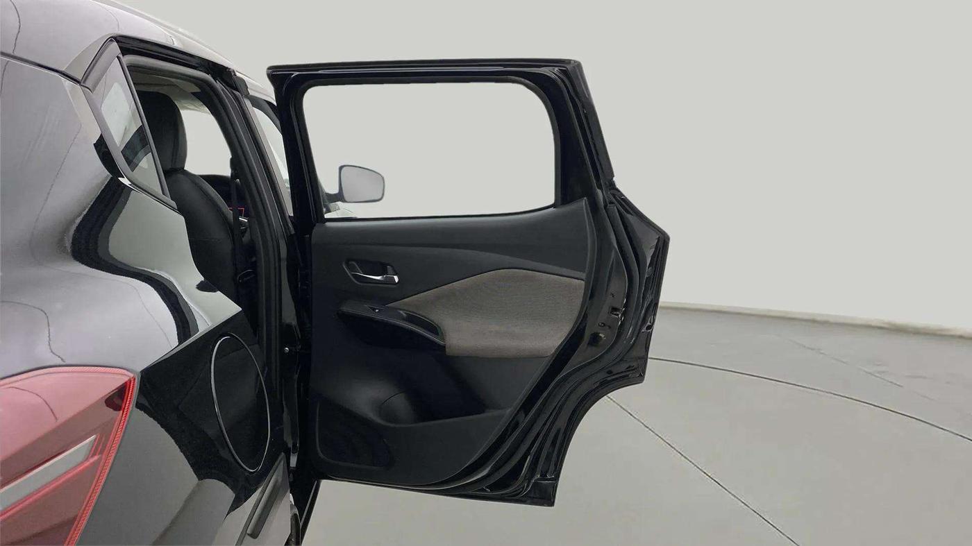 2024 Nissan MAGNITE N-Connecta B4D 1.0 Petrol MT, Petrol, Manual, 4,522 km, RHS Rear Door