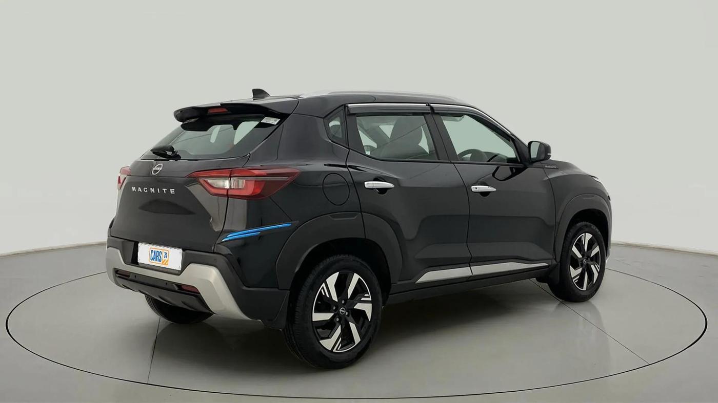 2024 Nissan MAGNITE N-Connecta B4D 1.0 Petrol MT, Petrol, Manual, 4,522 km, Right Back Diagonal