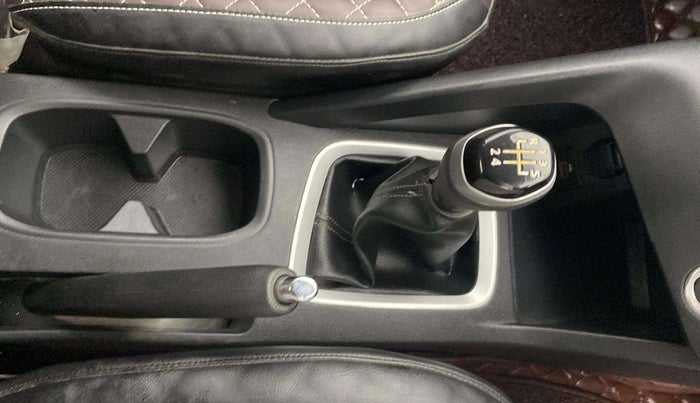 2024 Nissan MAGNITE N-Connecta B4D 1.0 Petrol MT, Petrol, Manual, 4,433 km, Gear Lever