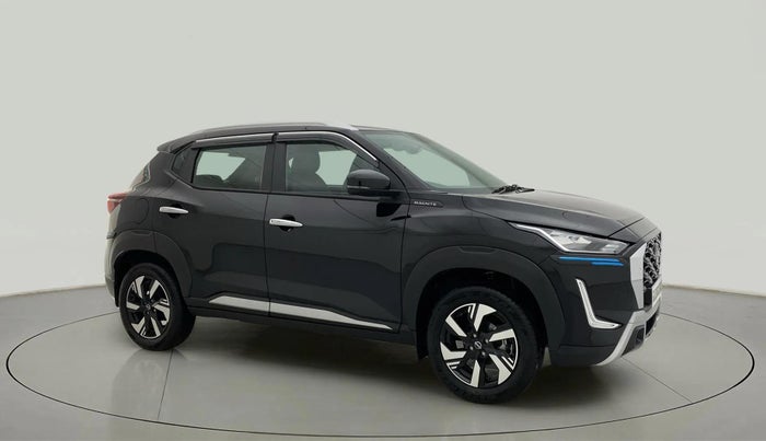 2024 Nissan MAGNITE N-Connecta B4D 1.0 Petrol MT, Petrol, Manual, 4,433 km, Right Front Diagonal