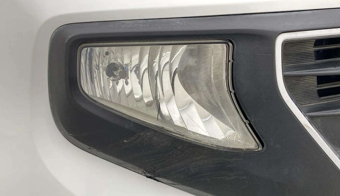 2019 Hyundai NEW SANTRO SPORTZ MT, Petrol, Manual, 20,976 km, Right fog light - Minor damage