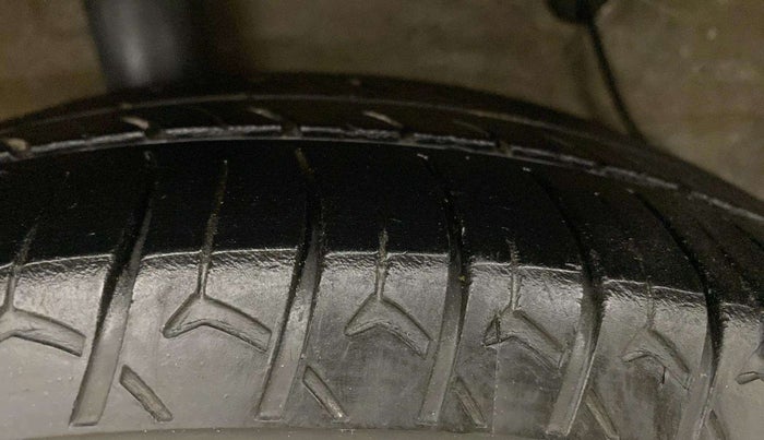 2020 Maruti Celerio VXI CNG, CNG, Manual, 77,561 km, Right Rear Tyre Tread
