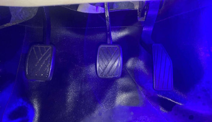 2020 Maruti Celerio VXI CNG, CNG, Manual, 77,561 km, Pedals