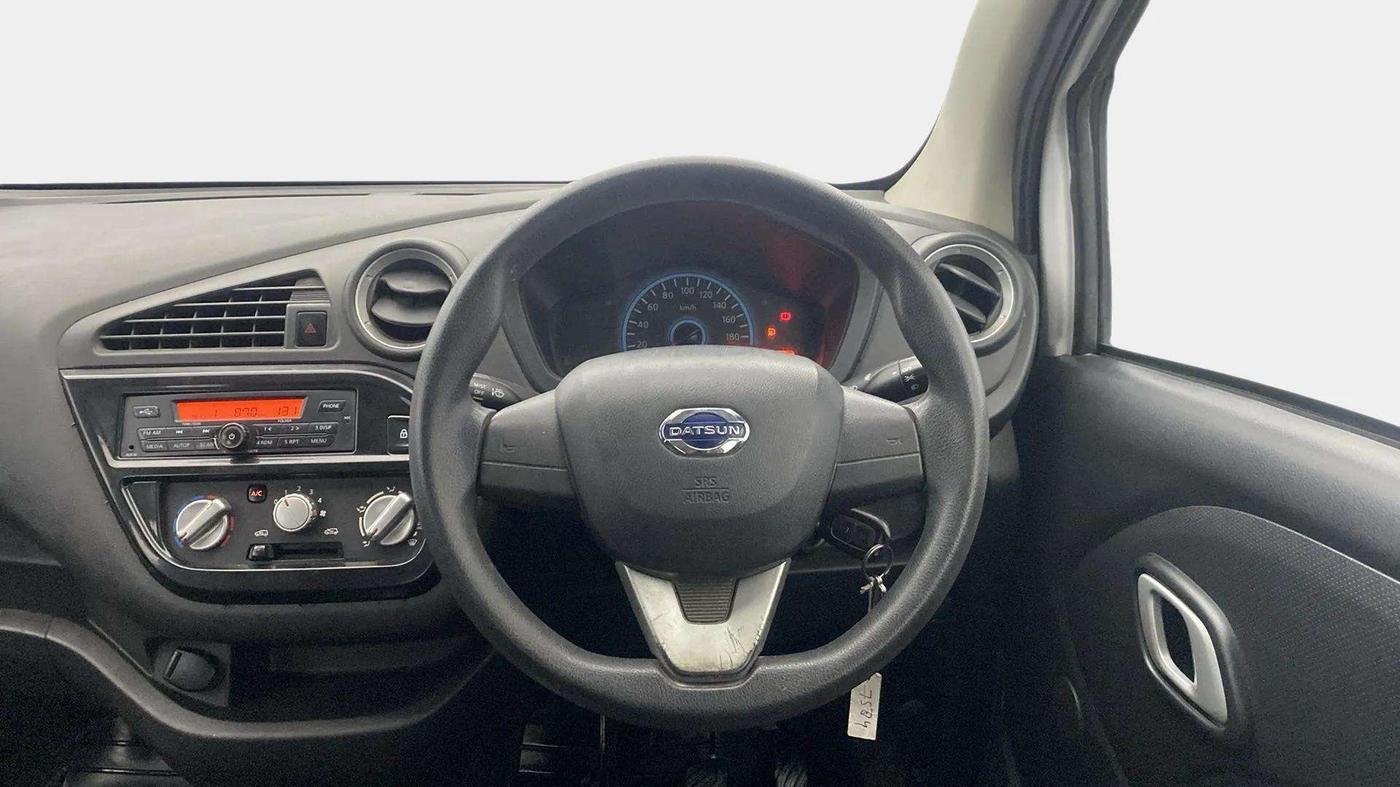 2017 Datsun Redi Go S 1.0, Petrol, Manual, 27,682 km, Steering Wheel Close Up