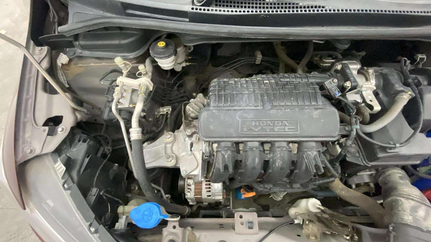 2016 Honda Jazz 1.2L I-VTEC V AT, Petrol, Automatic, 39,737 km, Engine View - Right