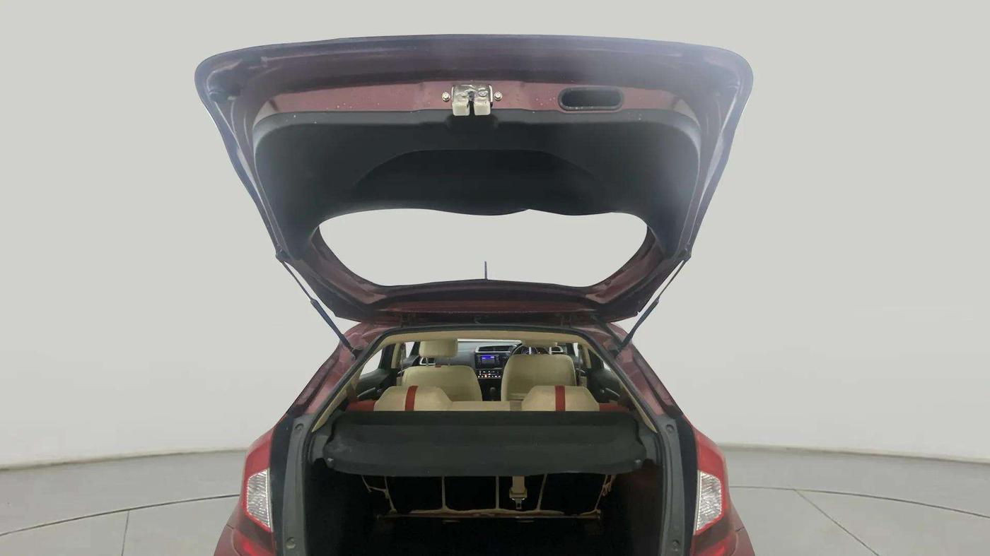 2016 Honda Jazz 1.2L I-VTEC V AT, Petrol, Automatic, 39,737 km, Boot Door Open