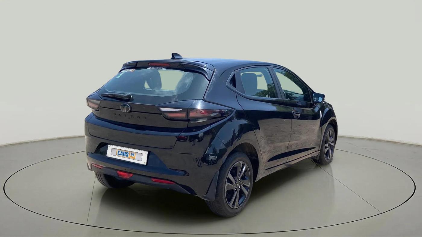 2024 Tata ALTROZ  XZ PLUS (S) DARK EDITION , Diesel, Manual, 11,718 km, Right Back Diagonal