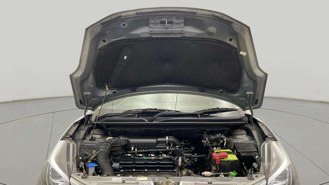 2019 Maruti Baleno ZETA PETROL 1.2, Petrol, Manual, 56,686 km, Open Bonet