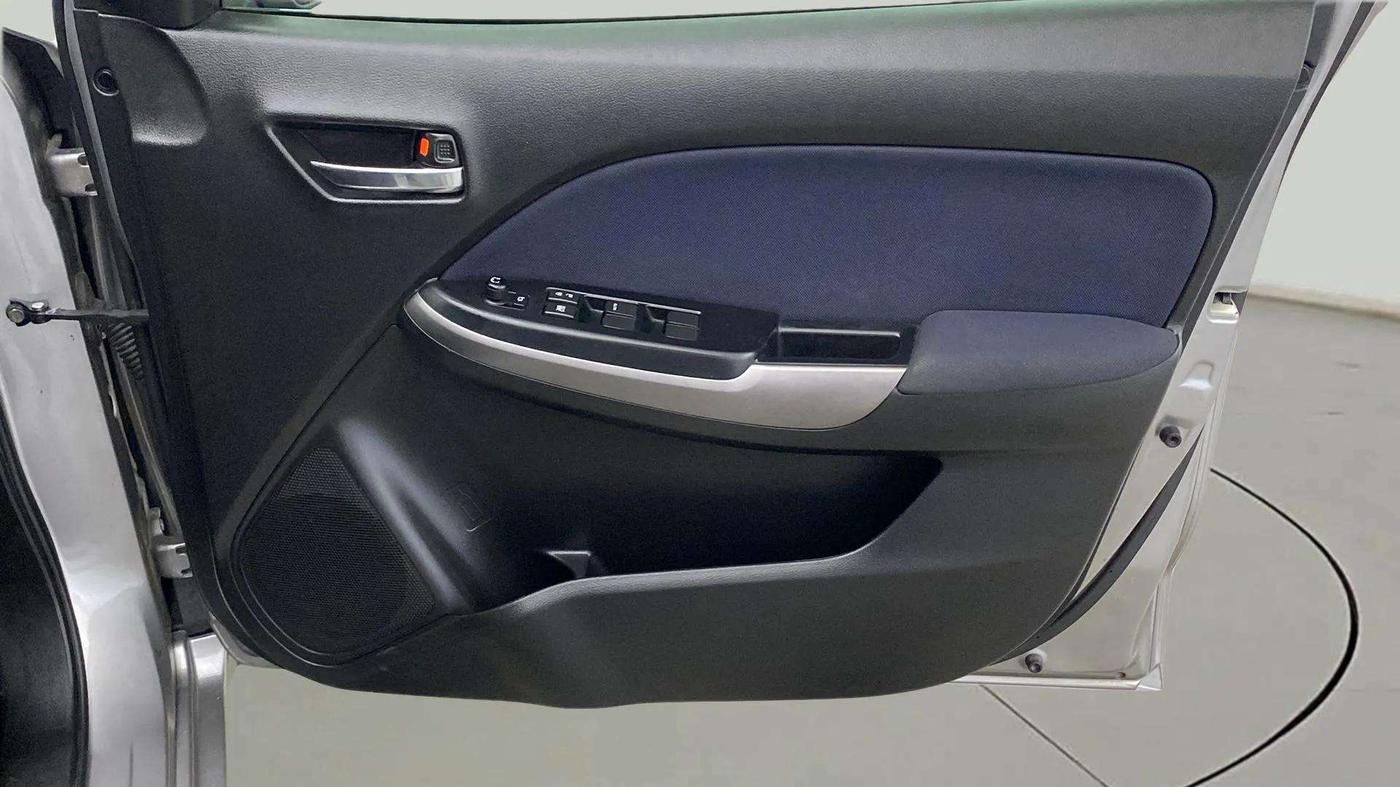 2019 Maruti Baleno ZETA PETROL 1.2, Petrol, Manual, 56,686 km, Driver Side Door Panels Control