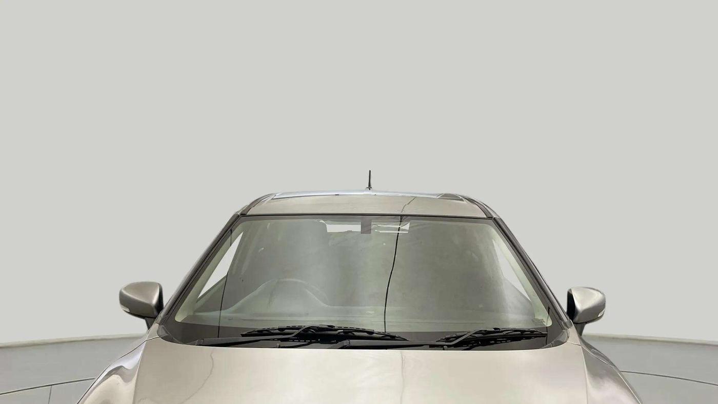 2018 Maruti Baleno ZETA PETROL 1.2, Petrol, Manual, 71,077 km, Front Windshield