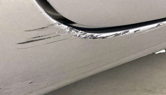 2018 Maruti Baleno ZETA PETROL 1.2, Petrol, Manual, 71,077 km, Right running board - Minor scratches