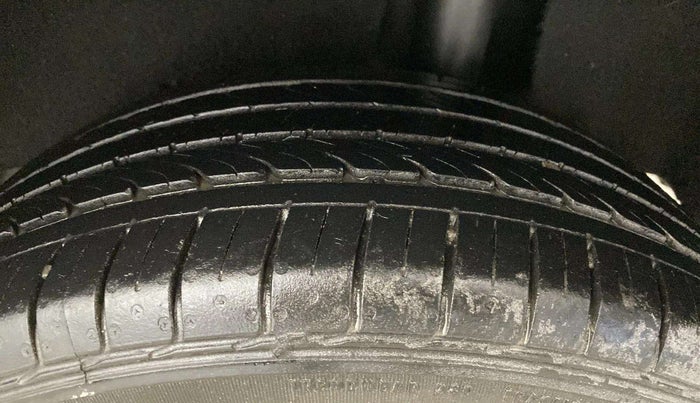 2018 Maruti Baleno ZETA PETROL 1.2, Petrol, Manual, 71,077 km, Left Rear Tyre Tread