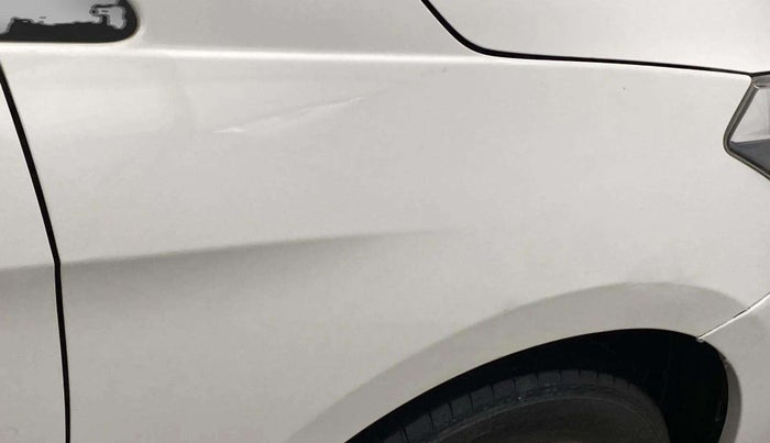 2019 Maruti Ciaz DELTA 1.5 SHVS MT PETROL, Petrol, Manual, 60,724 km, Right fender - Minor scratches