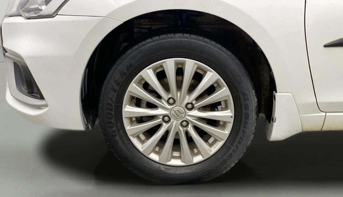 2019 Maruti Ciaz DELTA 1.5 SHVS MT PETROL, Petrol, Manual, 60,724 km, Left Front Wheel