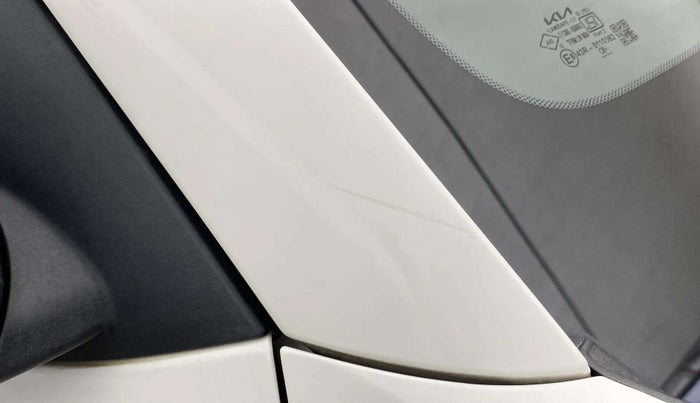 2022 KIA SONET HTK PLUS 1.0 IMT, Petrol, Manual, 45,295 km, Right A pillar - Minor scratches