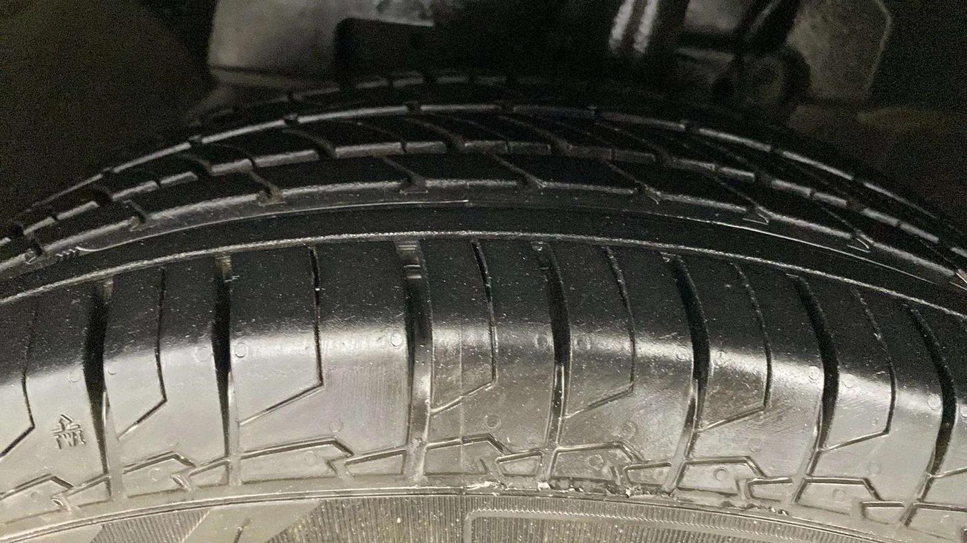 2019 Ford Ecosport TITANIUM 1.5L PETROL, Petrol, Manual, 62,459 km, Left Front Tyre Tread