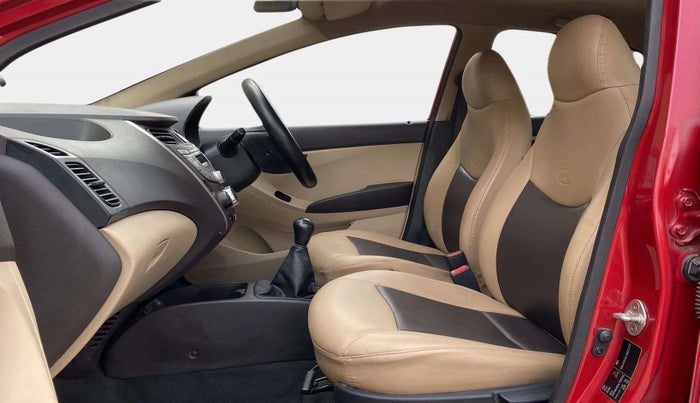 2017 Hyundai Eon MAGNA +, Petrol, Manual, 46,619 km, Right Side Front Door Cabin