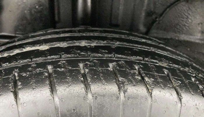 2022 Tata PUNCH ADVENTURE MT, Petrol, Manual, 58,738 km, Right Rear Tyre Tread