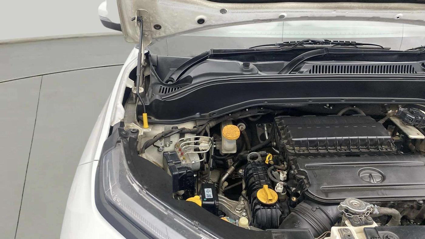 2022 Tata PUNCH ADVENTURE MT, Petrol, Manual, 58,960 km, Engine View - Right