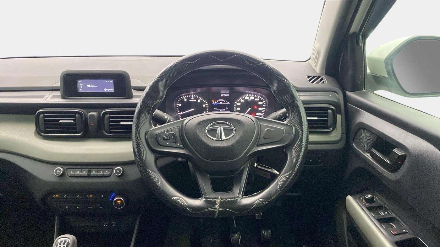 2022 Tata PUNCH ADVENTURE MT, Petrol, Manual, 58,960 km, Steering Wheel Close Up