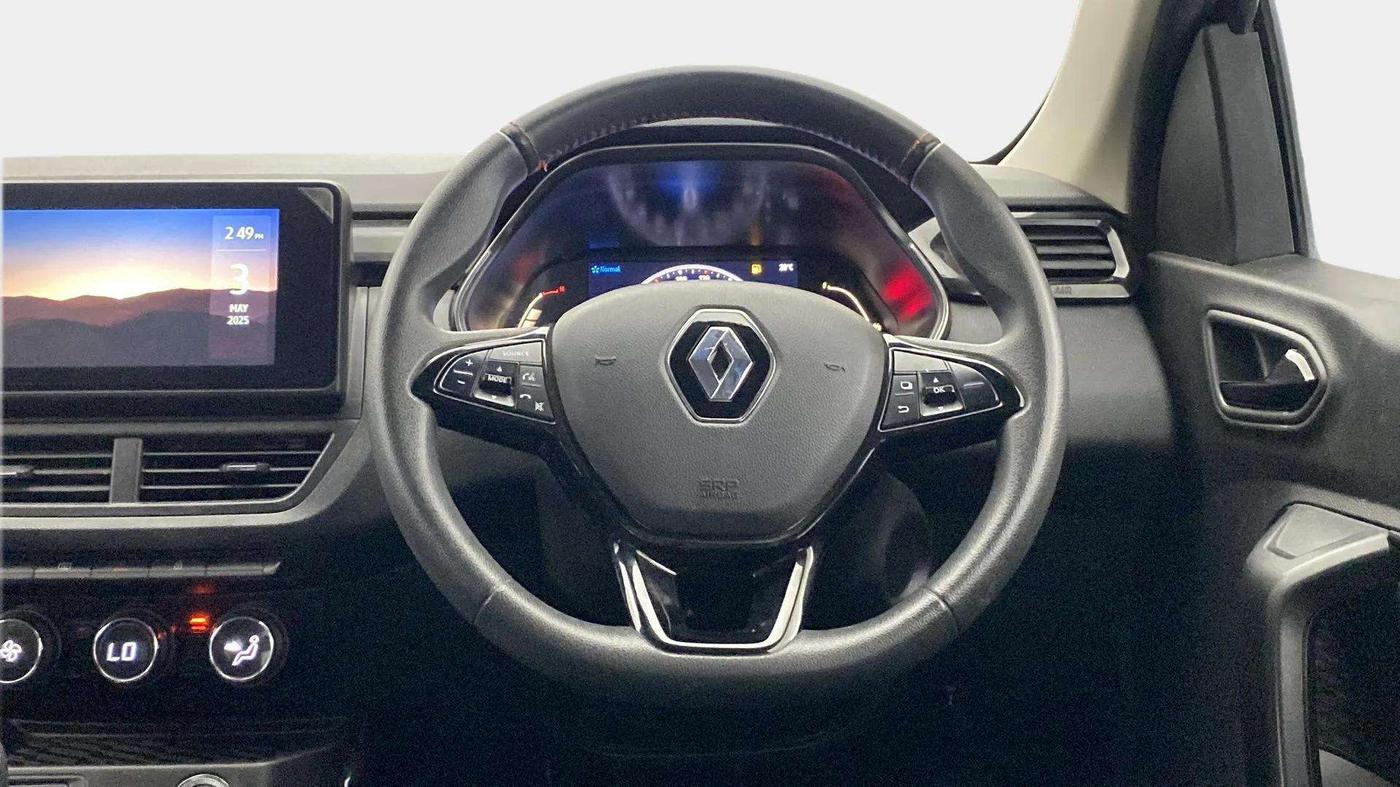 2022 Renault Kiger RXZ MT DUAL TONE, Petrol, Manual, 23,678 km, Steering Wheel Close Up