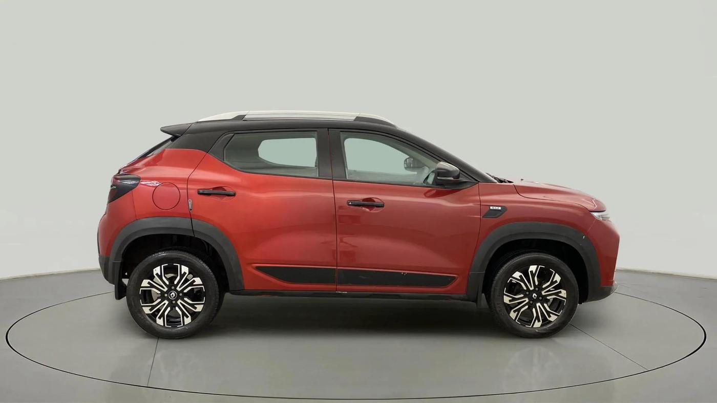 2022 Renault Kiger RXZ MT DUAL TONE, Petrol, Manual, 23,678 km, Right Side View