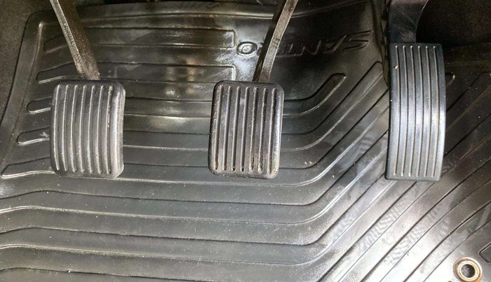 2019 Hyundai NEW SANTRO ERA EXECUTIVE, Petrol, Manual, 16,212 km, Pedals