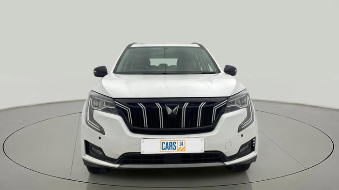 2023 Mahindra XUV700 AX 5 P MT 7 STR, Petrol, Manual, 30,445 km, Front