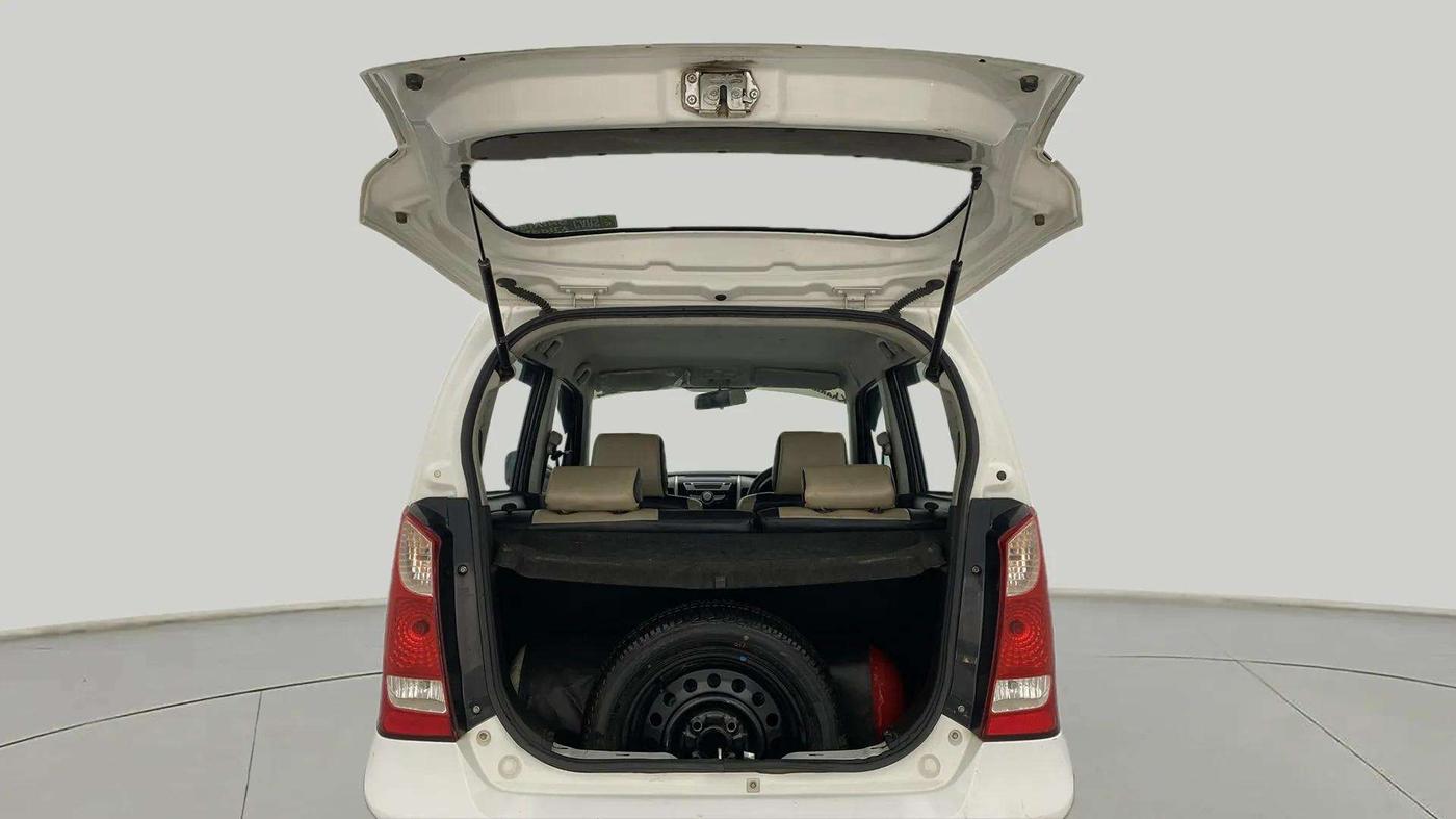 2015 Maruti Wagon R 1.0 VXI, CNG, Manual, 92,774 km, Boot Door Open