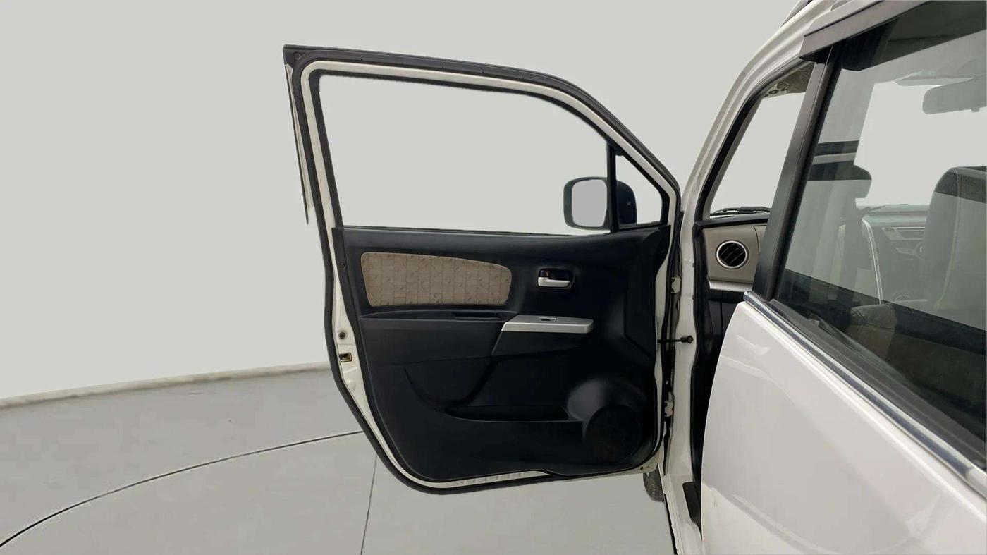 2015 Maruti Wagon R 1.0 VXI, CNG, Manual, 92,774 km, LHS Front Door